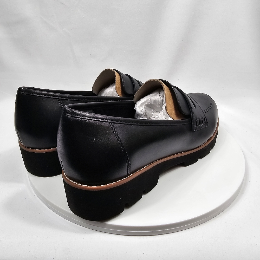 NIB Vionic Cheryl II Loafers Size 10 Black Leather Lug Sole Comfort Slip On - Picture 6 of 14